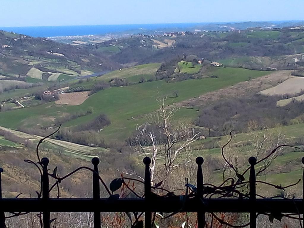 Albergo Diffuso - Il Poggetto Tra Urbino & San Marino Ngoại thất bức ảnh