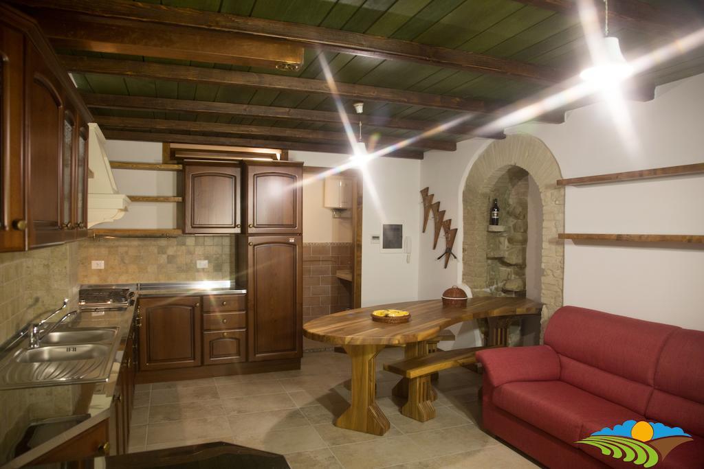 Albergo Diffuso - Il Poggetto Tra Urbino & San Marino Phòng bức ảnh