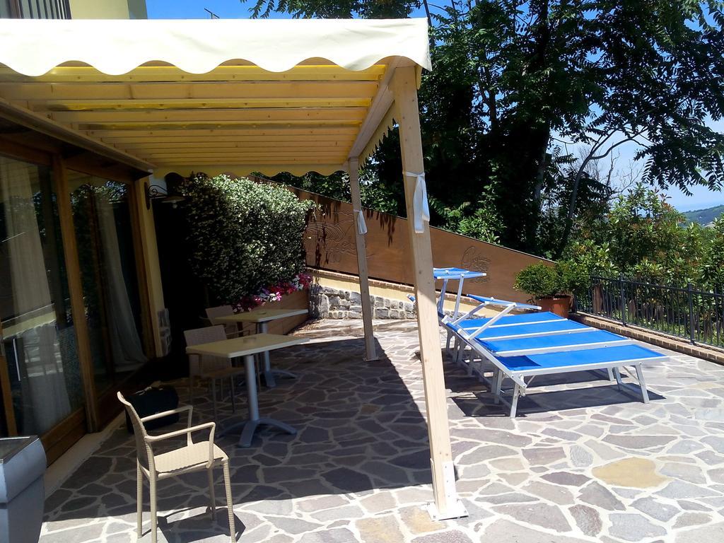 Albergo Diffuso - Il Poggetto Tra Urbino & San Marino Ngoại thất bức ảnh