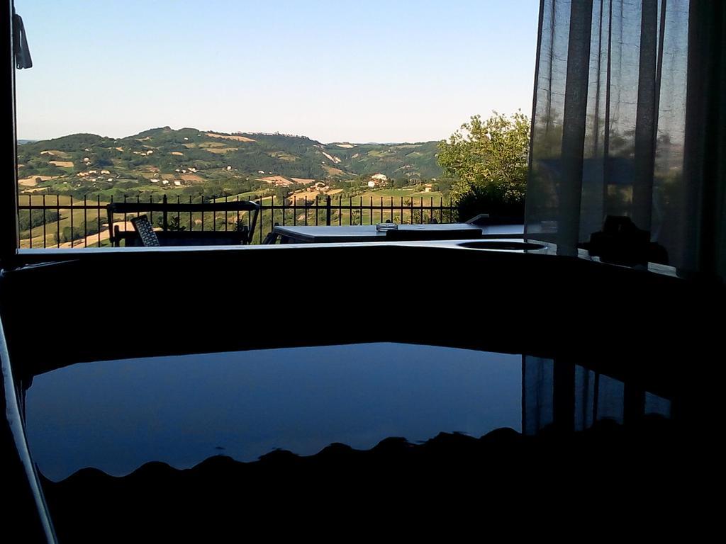 Albergo Diffuso - Il Poggetto Tra Urbino & San Marino Ngoại thất bức ảnh