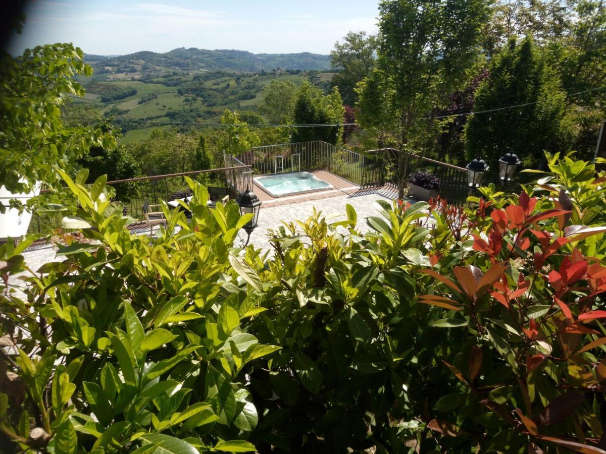 Albergo Diffuso - Il Poggetto Tra Urbino & San Marino Ngoại thất bức ảnh